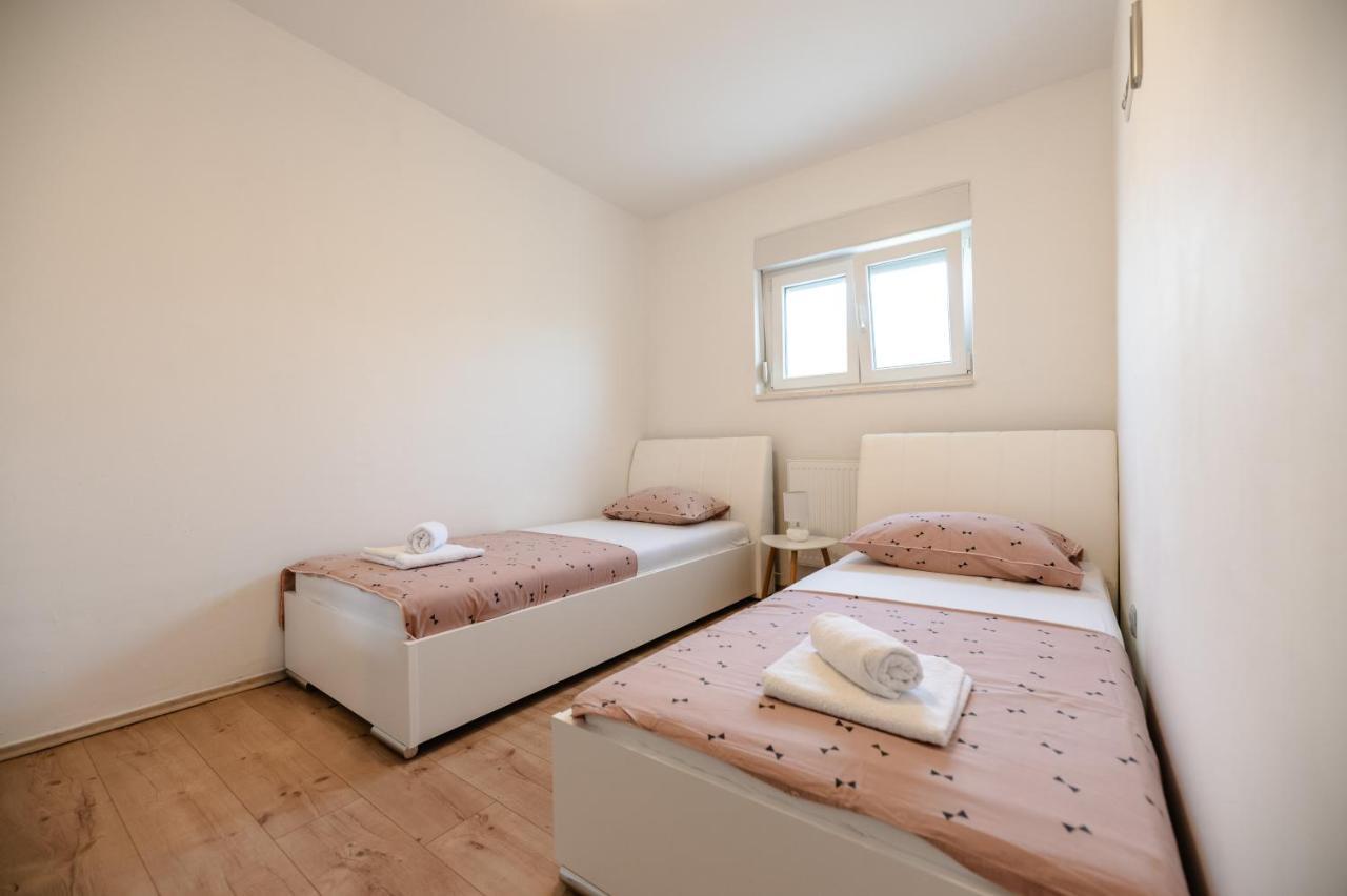 Apartments M Kožino المظهر الخارجي الصورة
